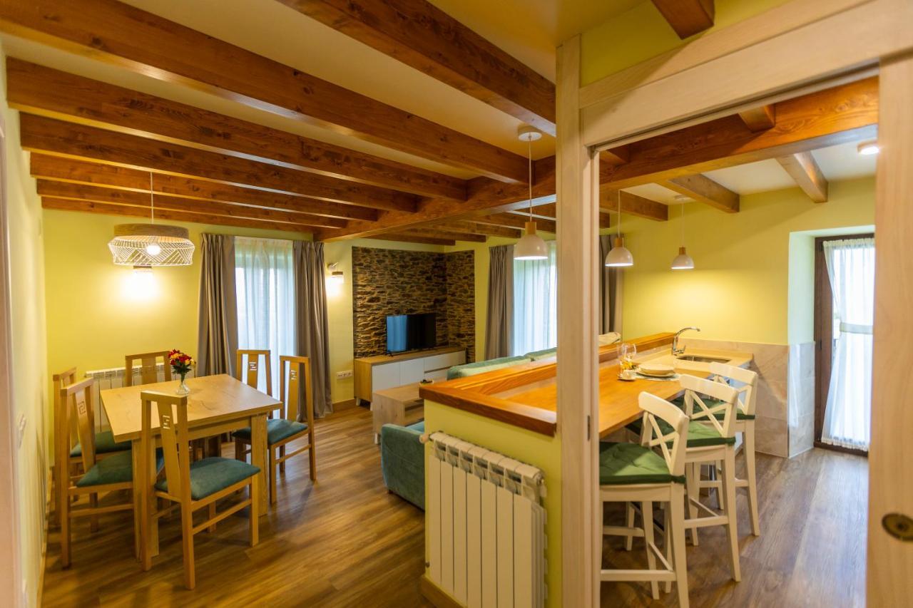 Apartamentos Casona Del Campo Navia Buitenkant foto