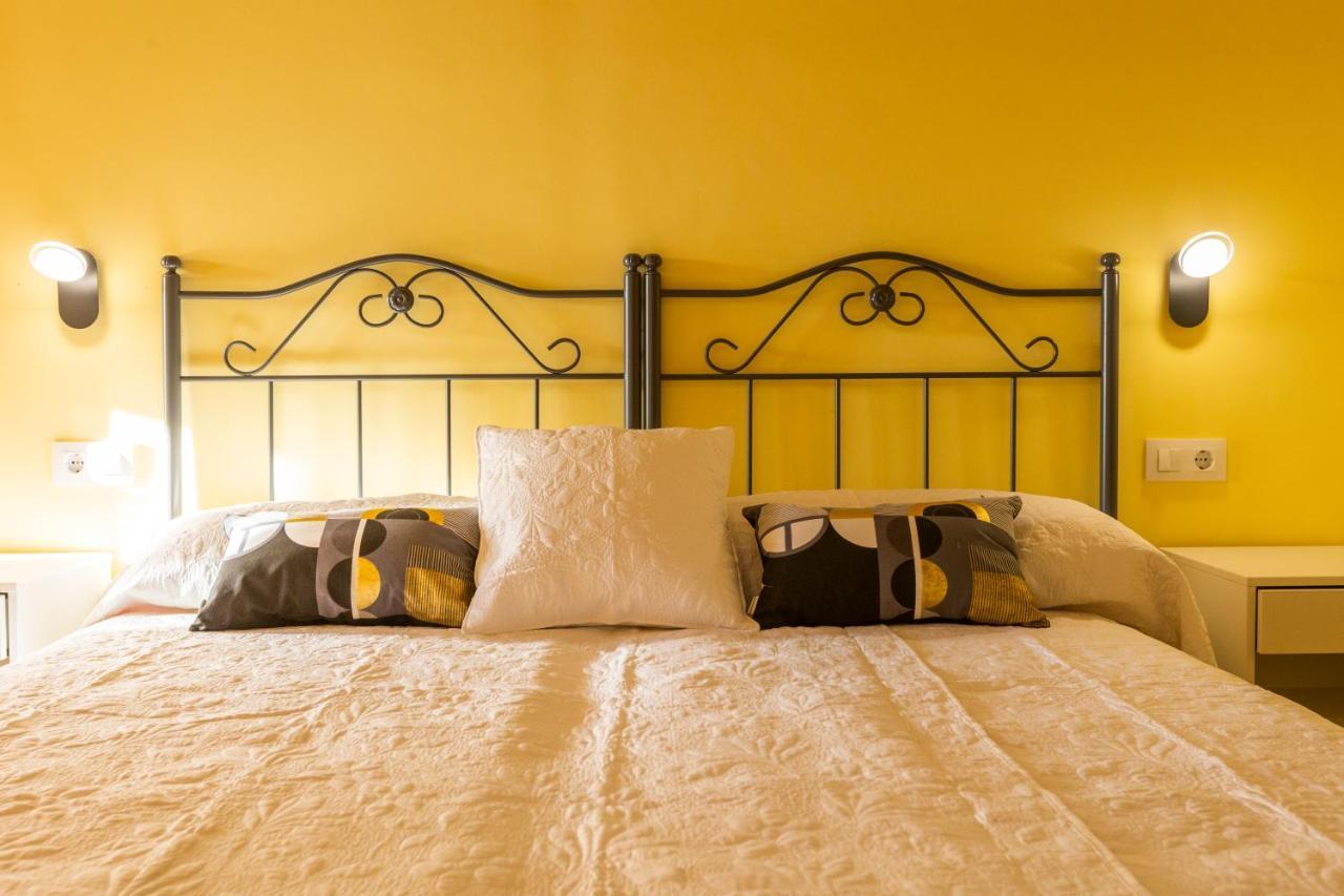 Apartamentos Casona Del Campo Navia Buitenkant foto