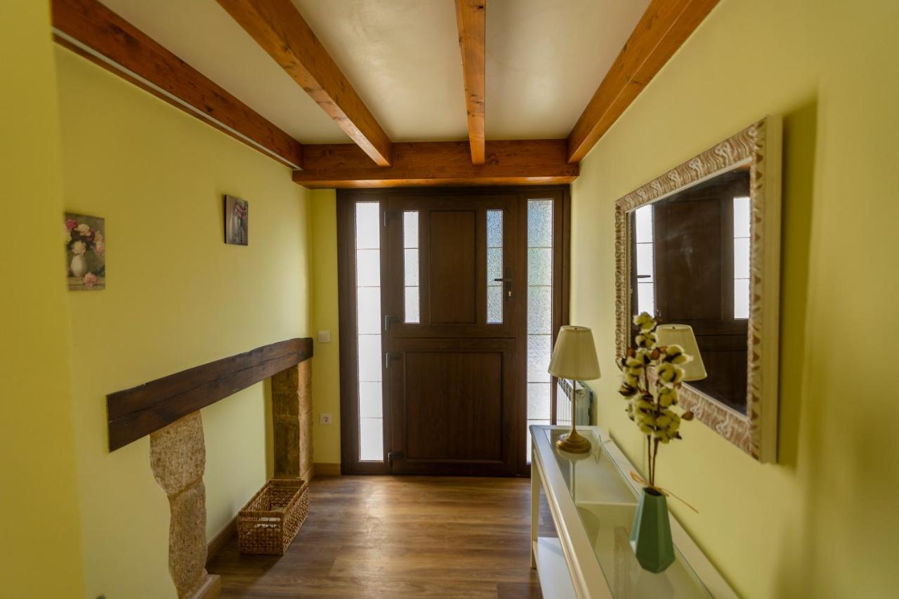 Apartamentos Casona Del Campo Navia Buitenkant foto
