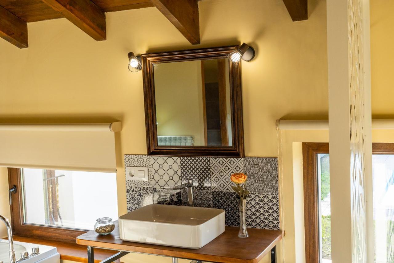 Apartamentos Casona Del Campo Navia Buitenkant foto