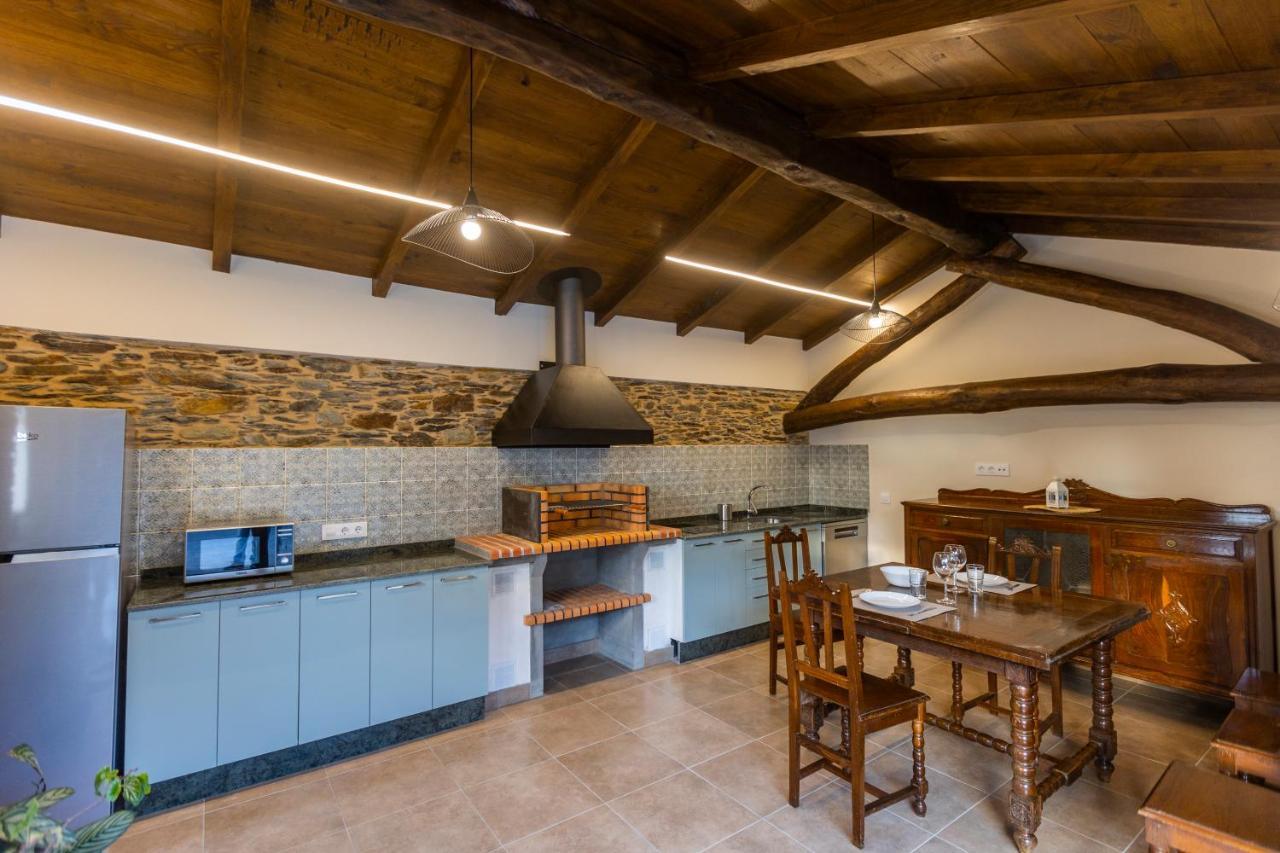 Apartamentos Casona Del Campo Navia Buitenkant foto